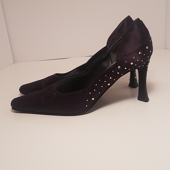 J. Renee Couture Collection 9M size 3" heel - Picture 3 of 4